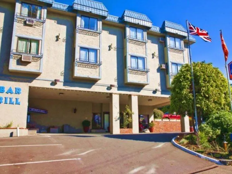 Howard Johnson Hotel By Wyndham Victoria