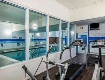 Howard Johnson Hotel By Wyndham Victoria