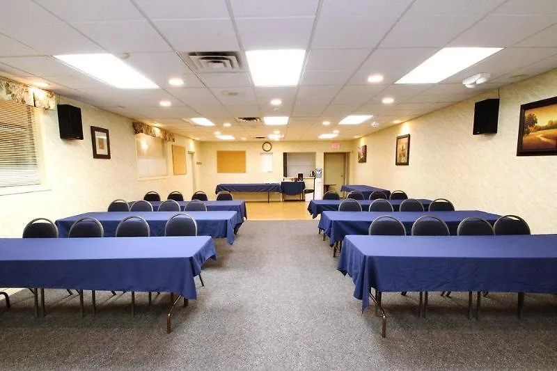 Howard Johnson Hotel By Wyndham Victoria