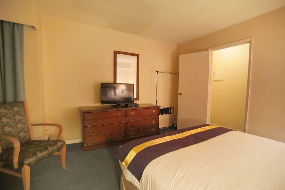 Howard Johnson Hotel By Wyndham Victoria
